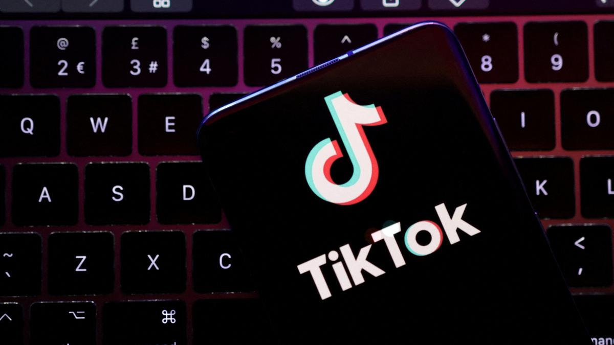 TikTok, YouTube xin giấy phép thương mại điện tử Indonesia