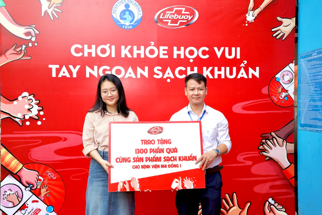 Lifebuoy tặng hàng nghìn bộ trò chơi giáo dục trẻ rửa tay tại các viện nhi