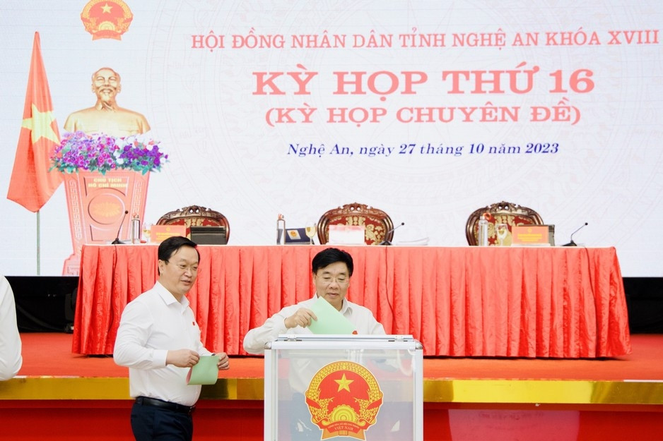 Lãnh đạo chủ chốt Nghệ An đều được nhiều phiếu tín nhiệm cao