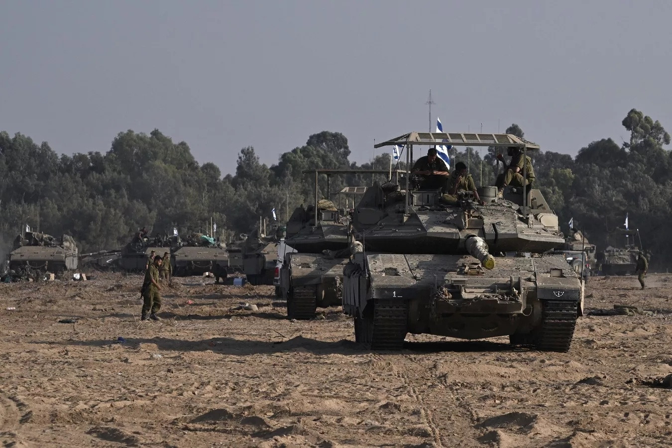 Video quân đội Israel đột kích Dải Gaza