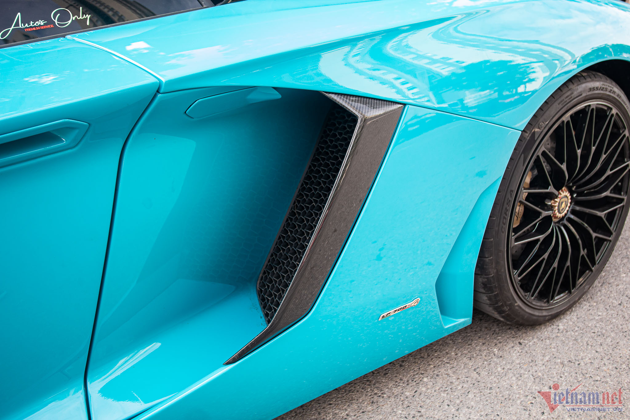 Siêu xe Lamborghini Aventador một thời của dân chơi Đắk Lắk bán giá gần 20 tỷ