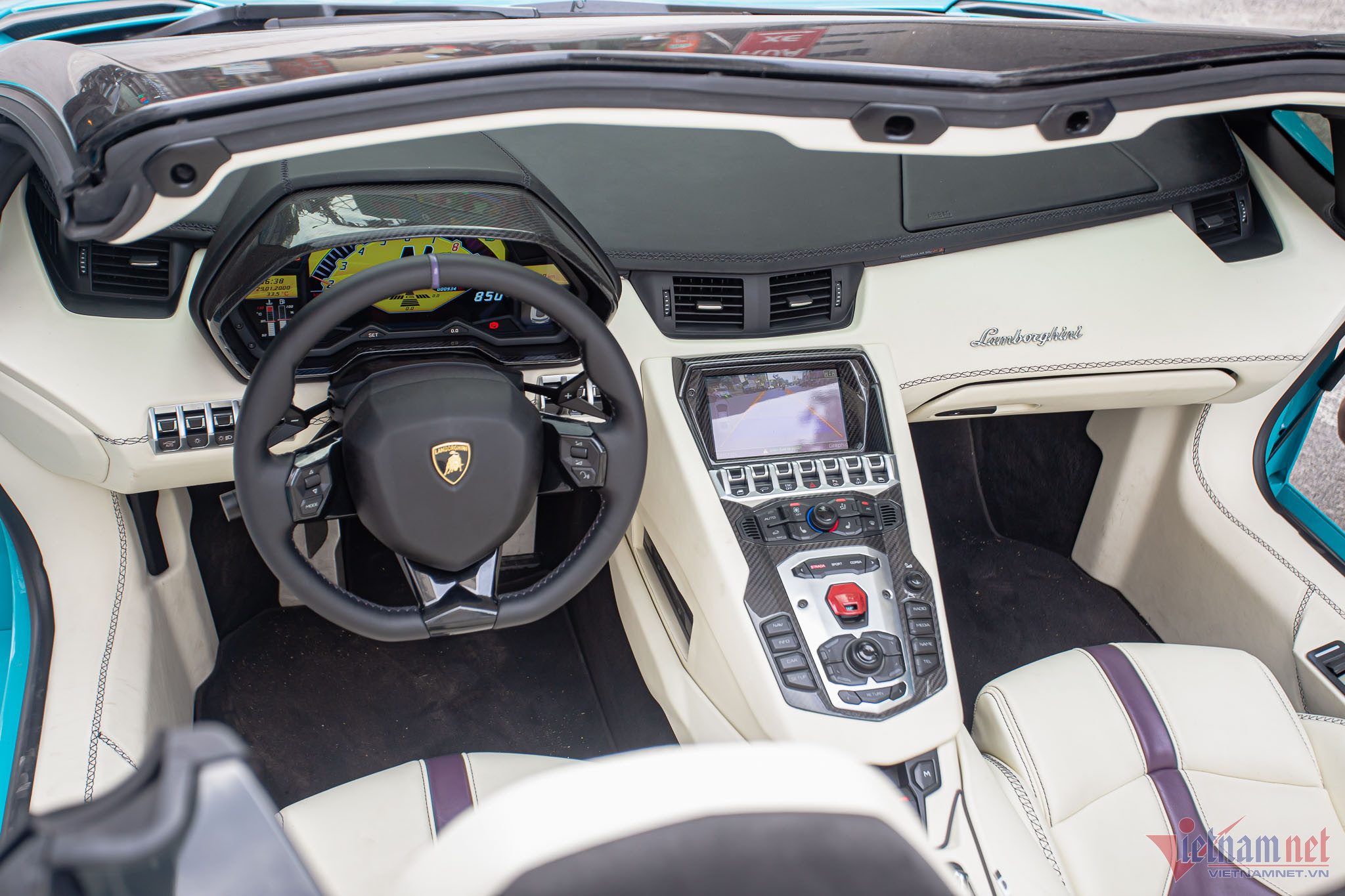 Siêu xe Lamborghini Aventador một thời của dân chơi Đắk Lắk bán giá gần 20 tỷ