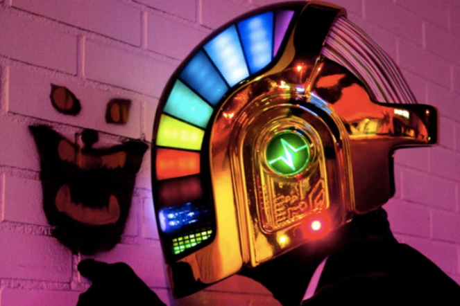 10 trang phục Halloween đắt đỏ bậc nhất thế giới, có bộ hàng triệu USD