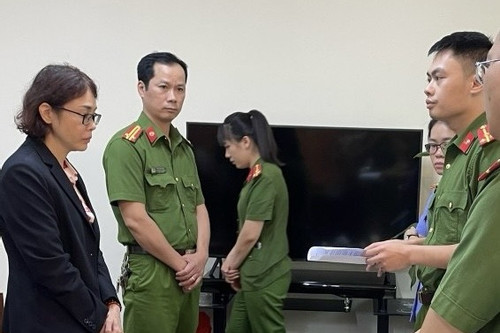 Bắt tạm giam Giám đốc Công ty Bảo Việt Cao Bằng