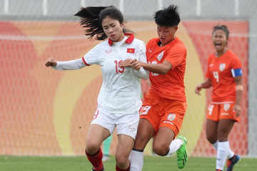 Không chiến tuyệt đỉnh, tuyển nữ Việt Nam đánh bại Ấn Độ 3-1