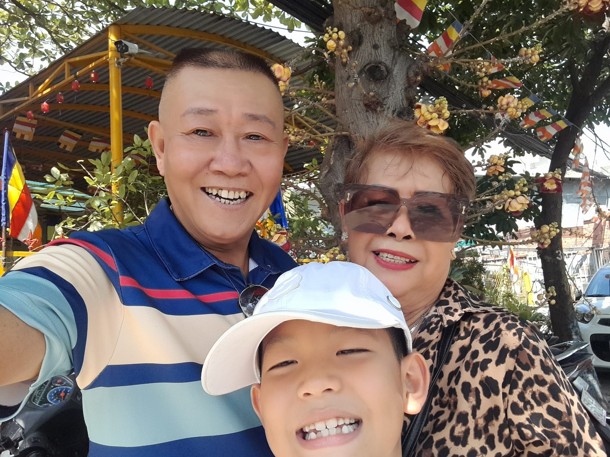 Nghệ sĩ Vũ Thanh và vợ 75 tuổi: Bán bún mọc, ở nhà thuê, nuôi cháu ăn học - 11