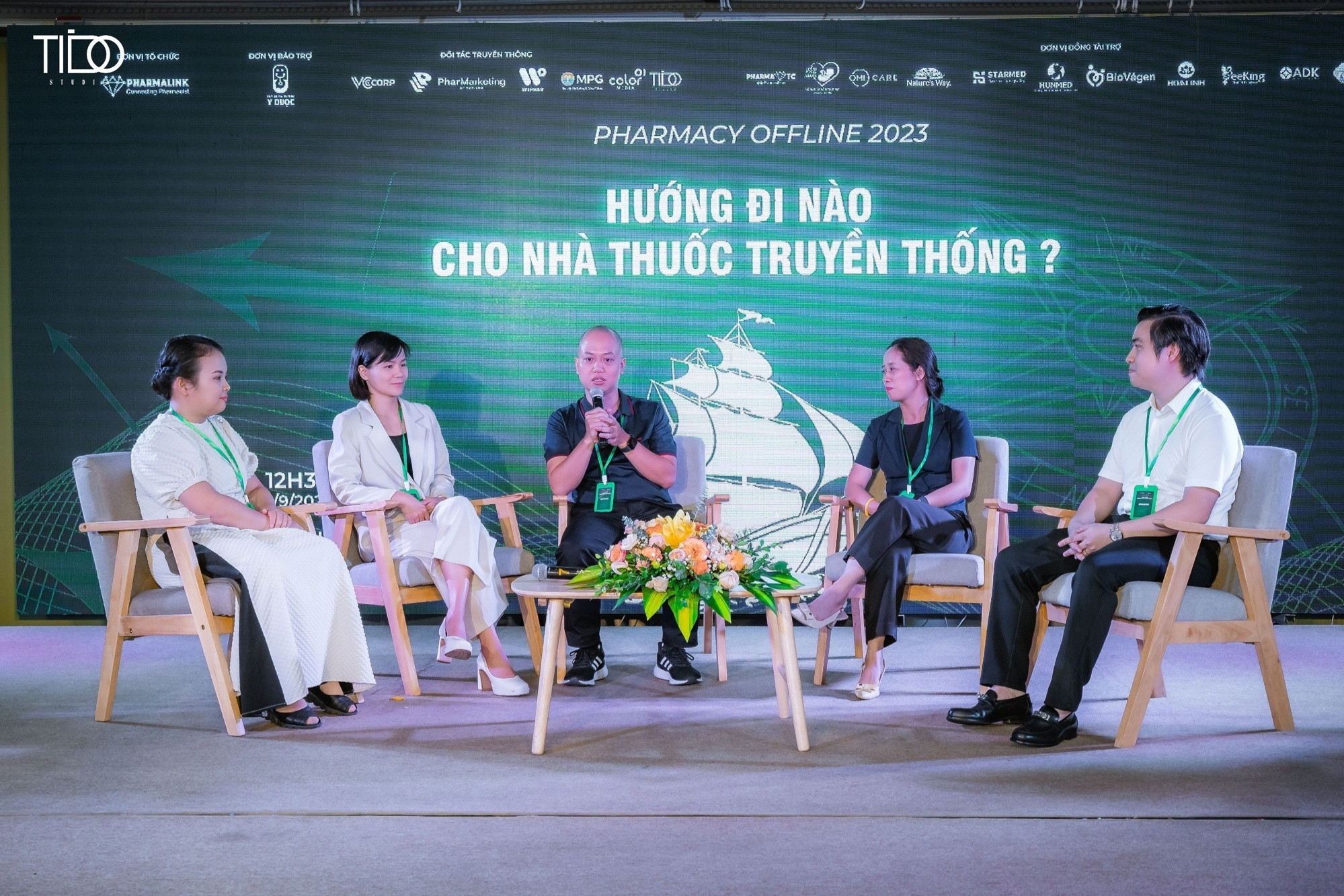 Nhà thuốc truyền thống tìm hướng chuyển mình trong thời đại mới