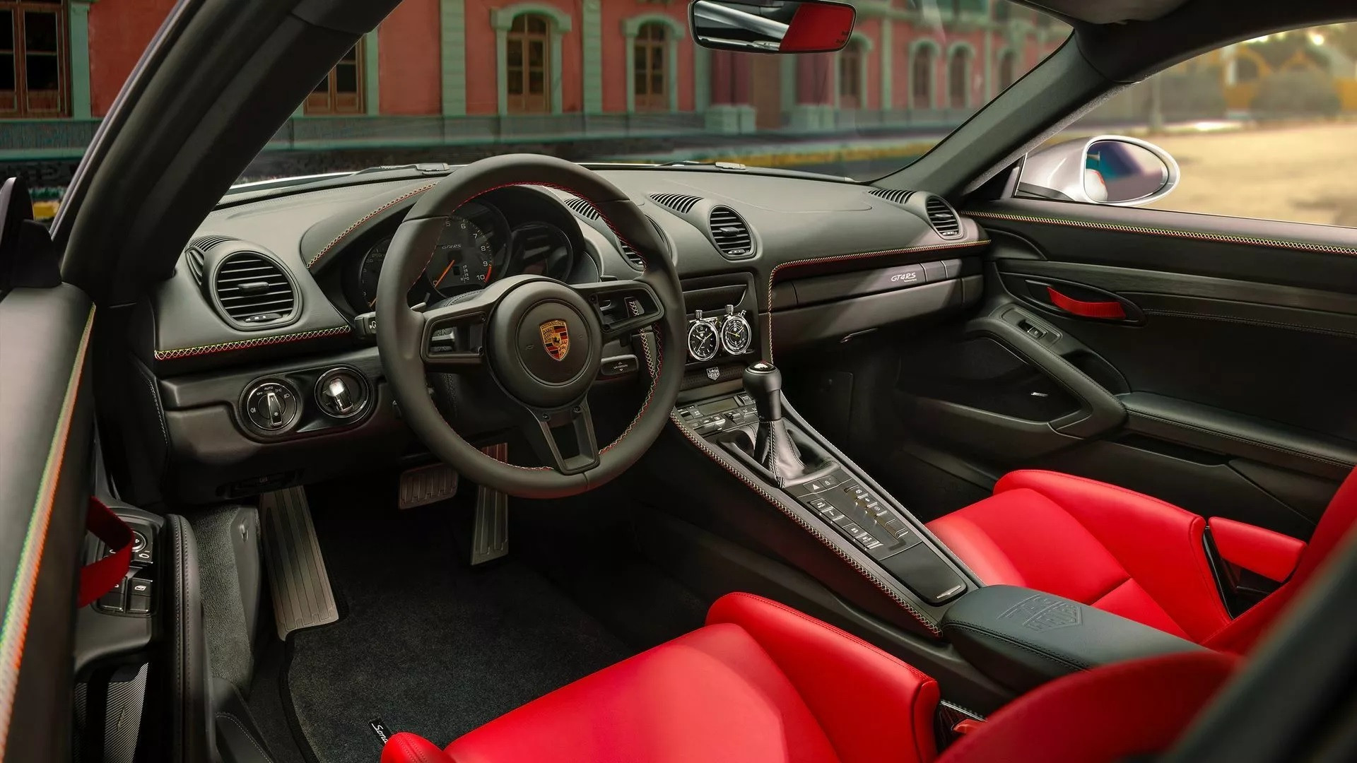 Porsche 718 bản giới hạn 2 chiếc ra mắt, cơ hội cho đại gia Việt thích hàng độc