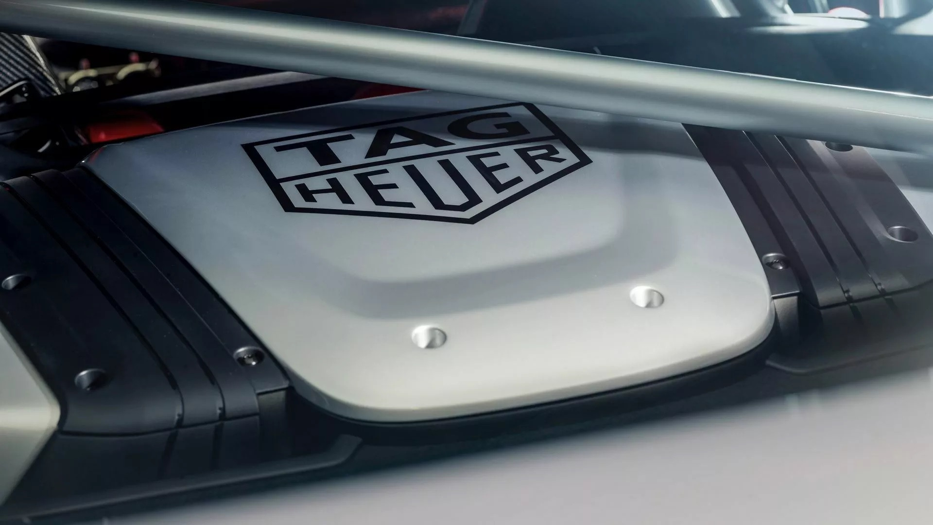 Porsche 718 bản giới hạn 2 chiếc ra mắt, cơ hội cho đại gia Việt thích hàng độc