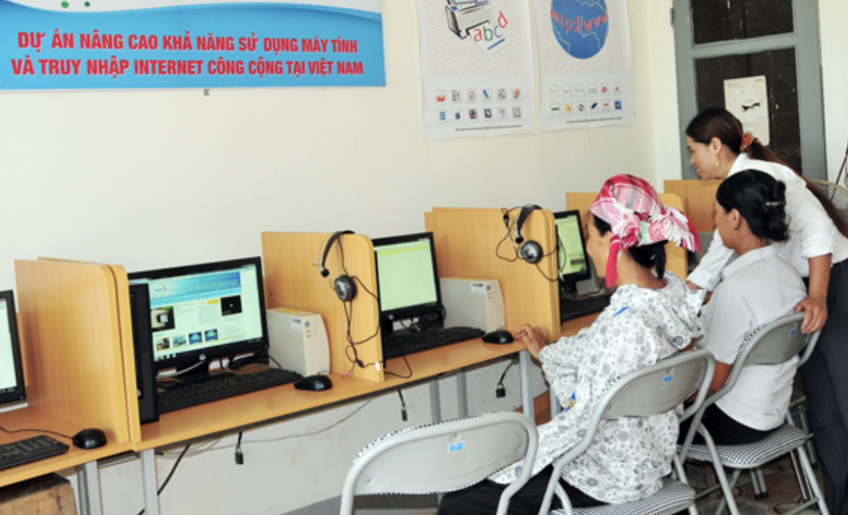 Thiết lập 117 điểm hỗ trợ đồng bào dân tộc thiểu số ứng dụng công nghệ thông tin