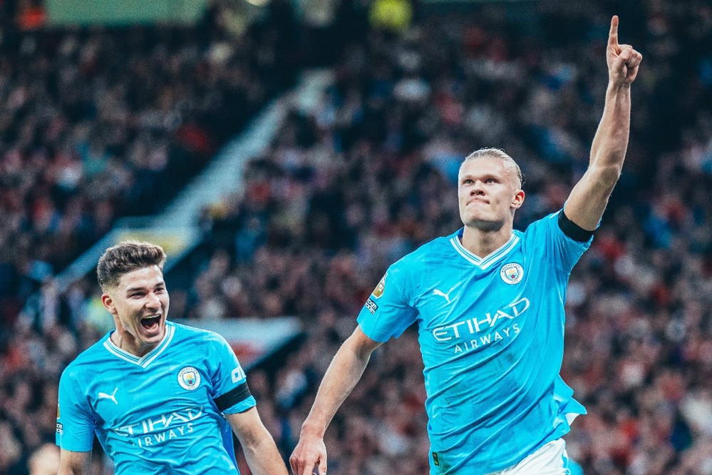 Haaland lập cú đúp, Man City nhấn chìm MU