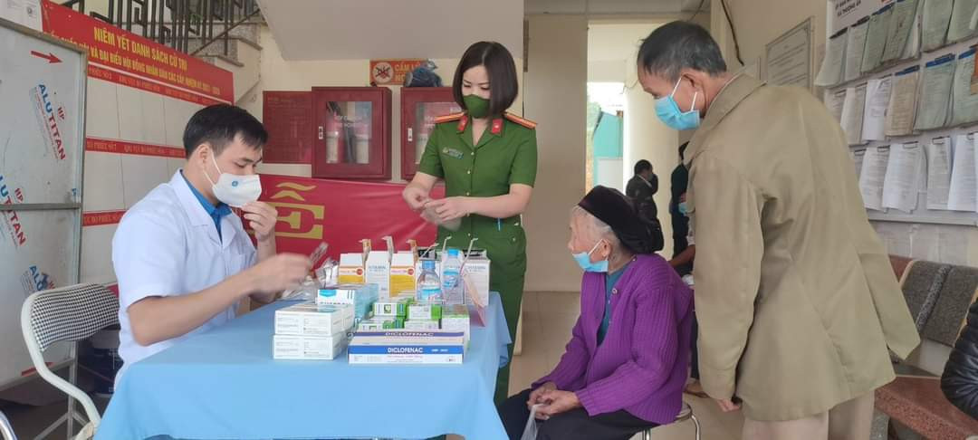 6 gia hoa dan so.jpg