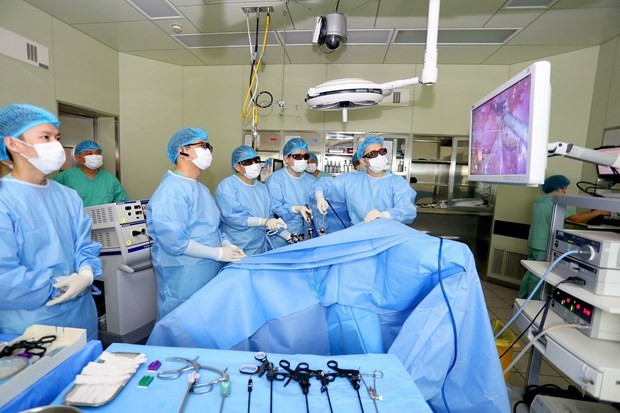 Hue Central Hospital wins first prize at ASEAN colorectal surgeon competition hinh anh 1