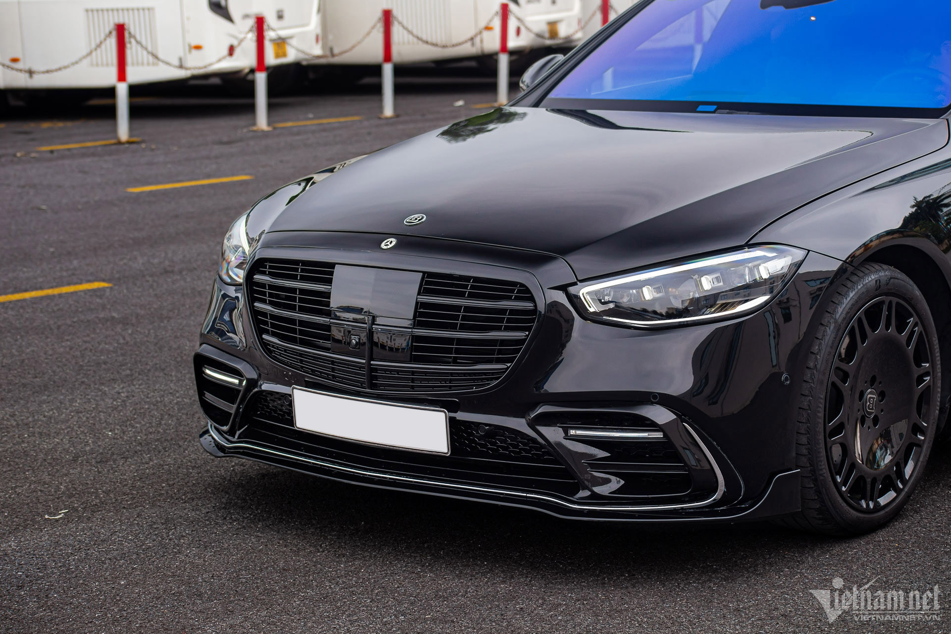 Chê Mercedes-Benz S 450 "hiền", chủ xe chi 100 triệu độ lại bất chấp đăng kiểm