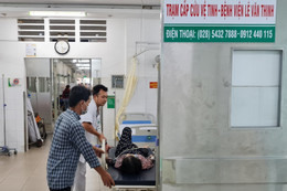 Bản tin trưa 4/10: Diễn biến của bé gái tử vong sau ăn bánh đêm Trung thu
