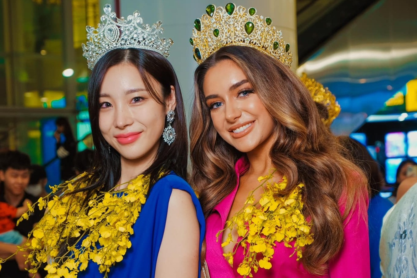 Người đẹp Miss Grand International 2023 tề tựu tại Nhà hát Lớn Hà Nội