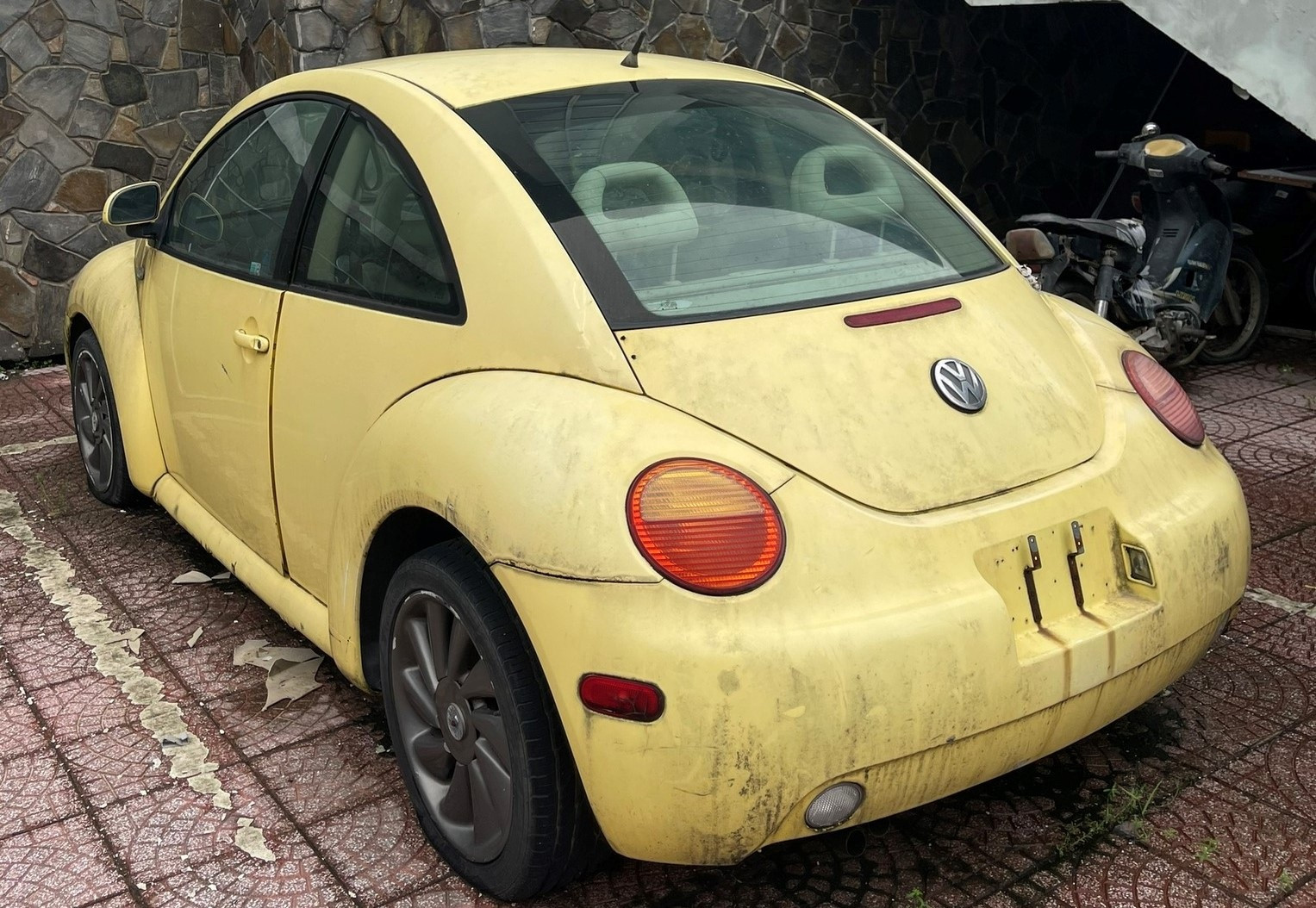 Đấu giá lô xe Lexus LX 570, Range Rover… với giá khởi điểm 10,5 tỷ đồng - 2