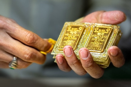 Giá vàng hôm nay 6/10/2023: Vàng SJC bật tăng cao