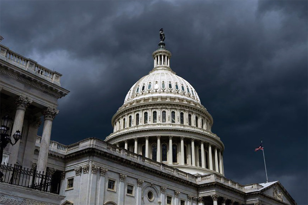 khung hoang quoc hoi my.jpg