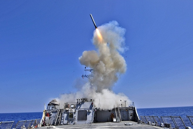 Nhật Bản tăng tốc mua tên lửa Tomahawk của Mỹ