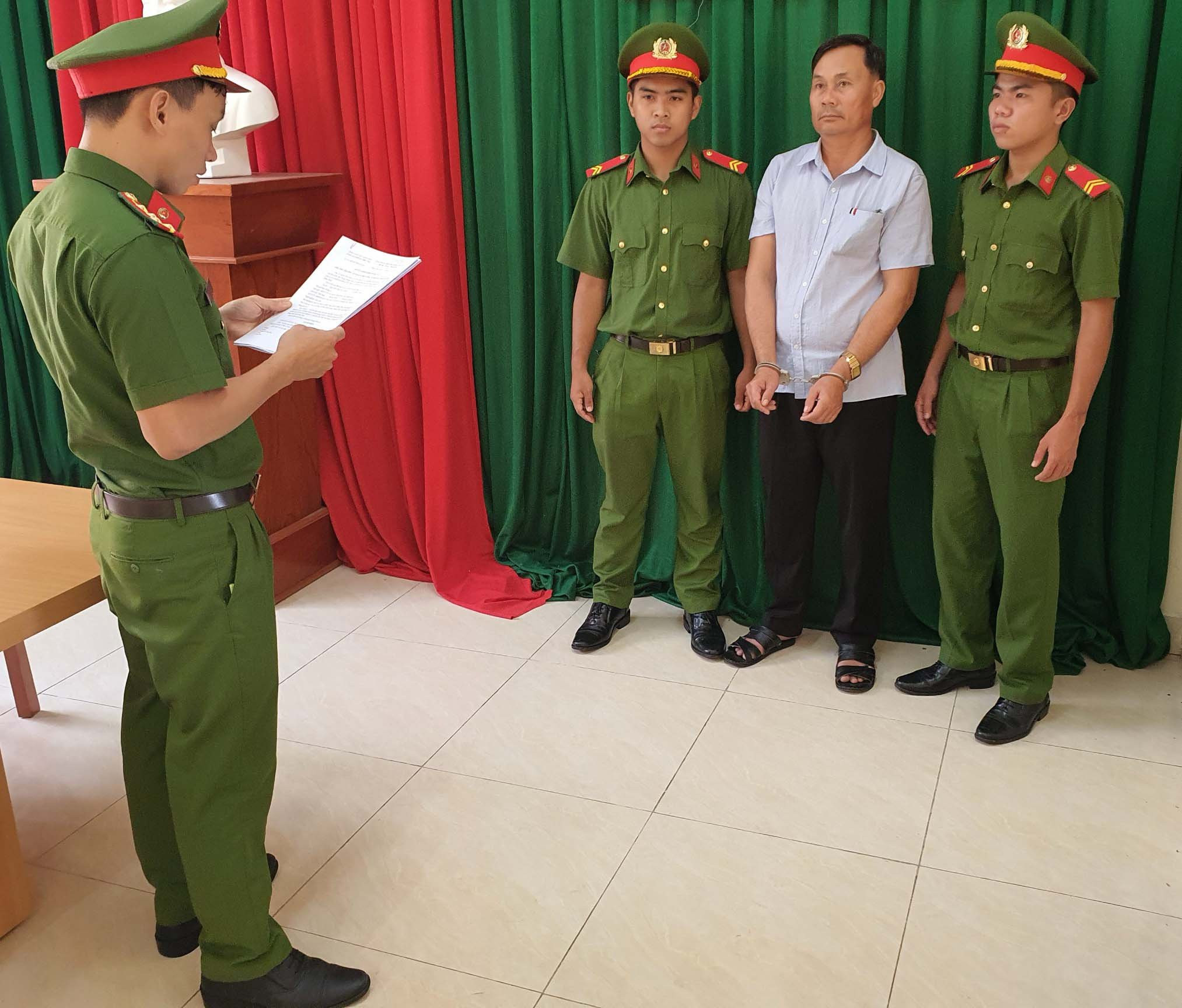 anh khoi to.jpg