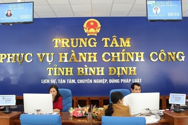 Công chức chây ỳ đến mấy cũng khó bị đuổi việc vì luật