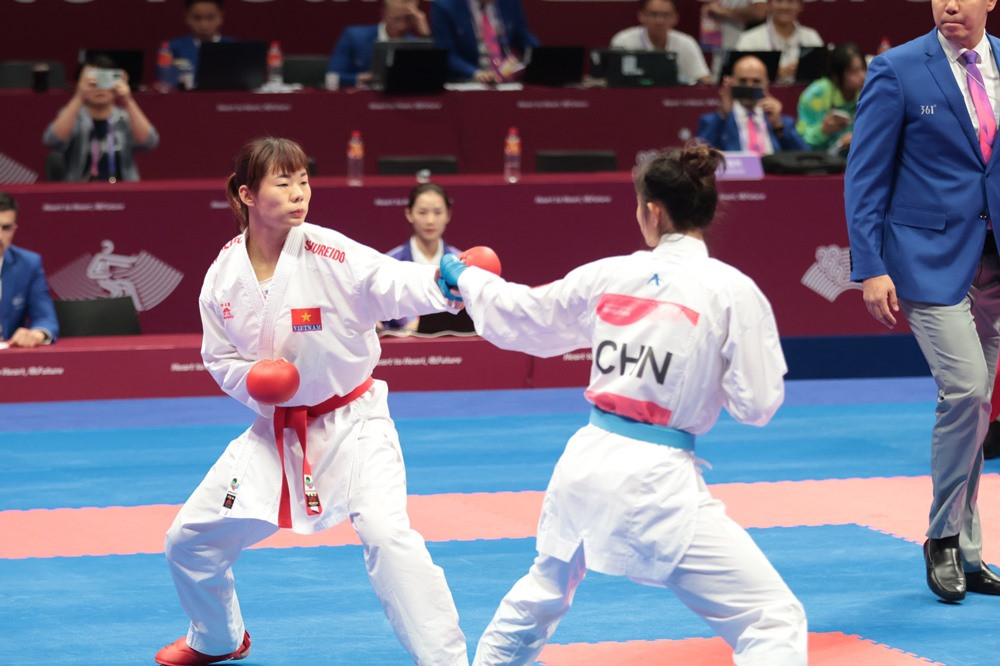 nguyen thi ngoan karate 1.jpg