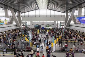 Nhận cảnh báo đánh bom, Philippines đặt 42 sân bay trong tình trạng báo động