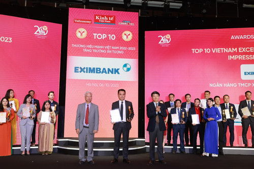 Eximbank vào Top 10 Thương hiệu mạnh - Tăng trưởng ấn tượng năm 2023