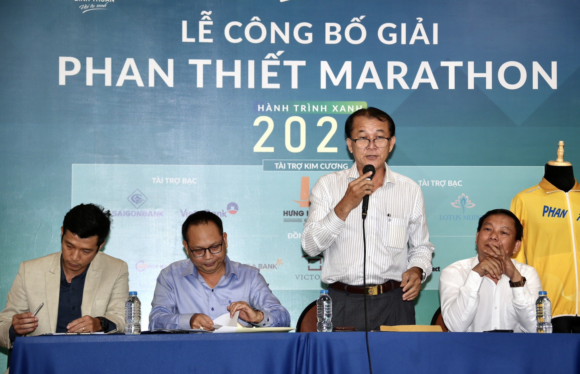 Hơn 4000 VĐV chinh phục giải Phan Thiết Marathon 2023