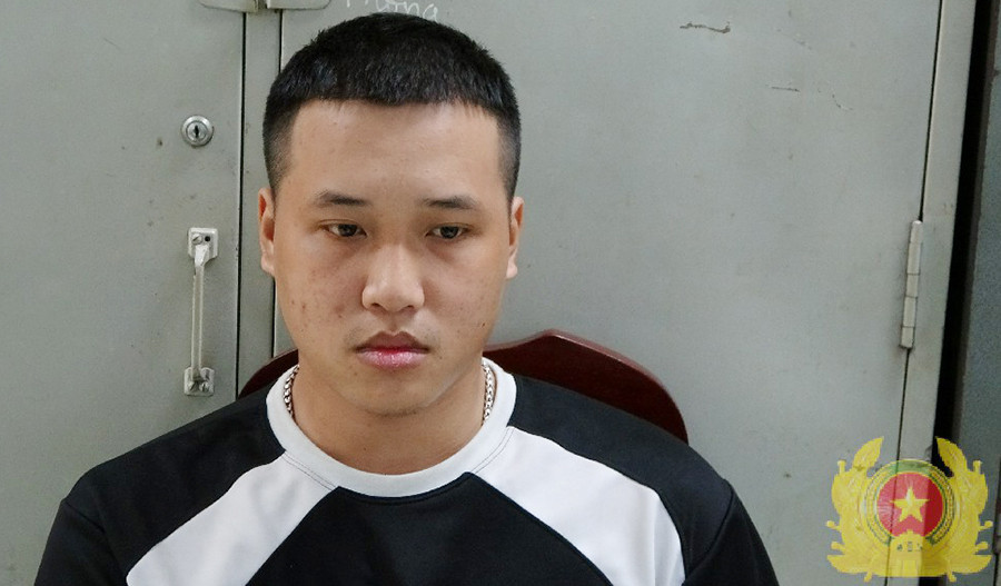 doi tuong nguyen dinh phong.jpg