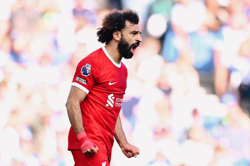 Salah lập cú đúp, Liverpool chia điểm Brighton