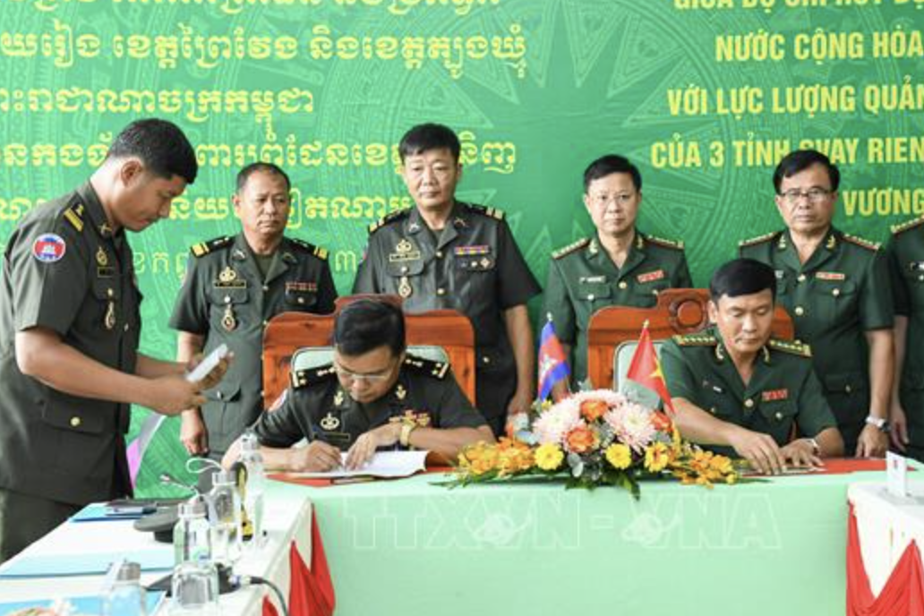 Tây Ninh ký Phối hợp Quản lý Bảo vệ Biên giới với 3 tỉnh của Campuchia