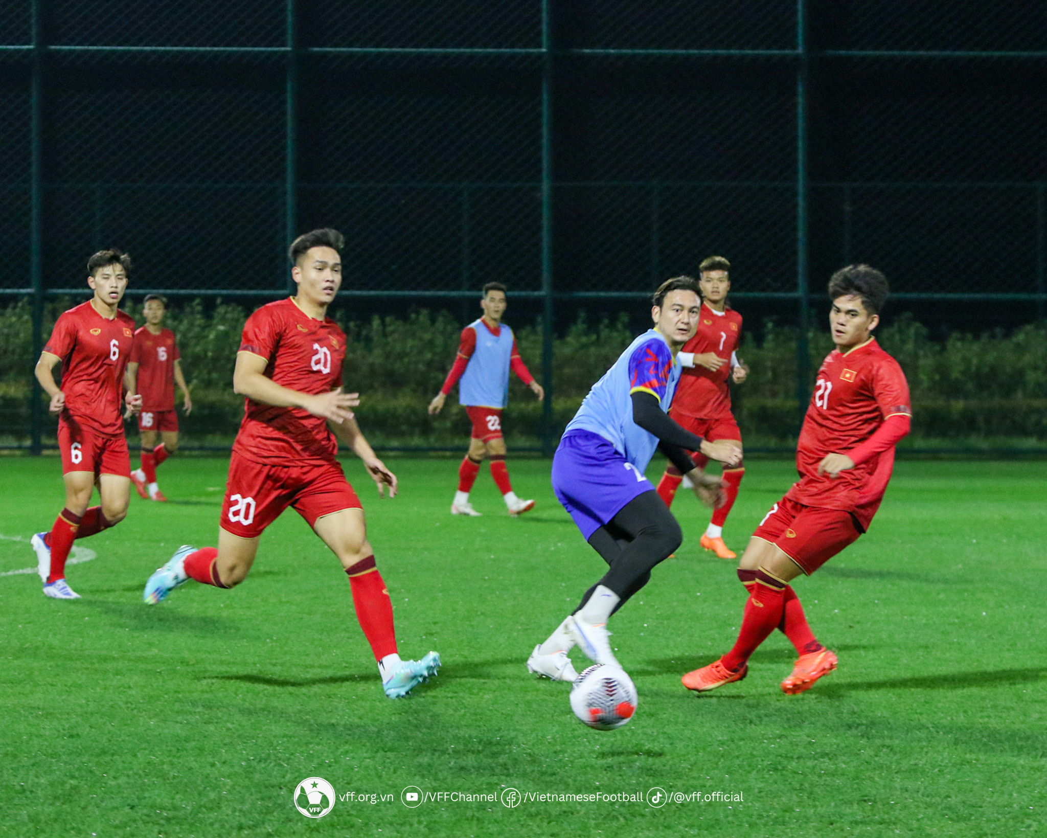 tuyen viet nam 6.jpeg