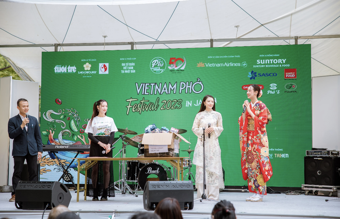 01 hh bao ngoc viet nam pho festival 2023.png