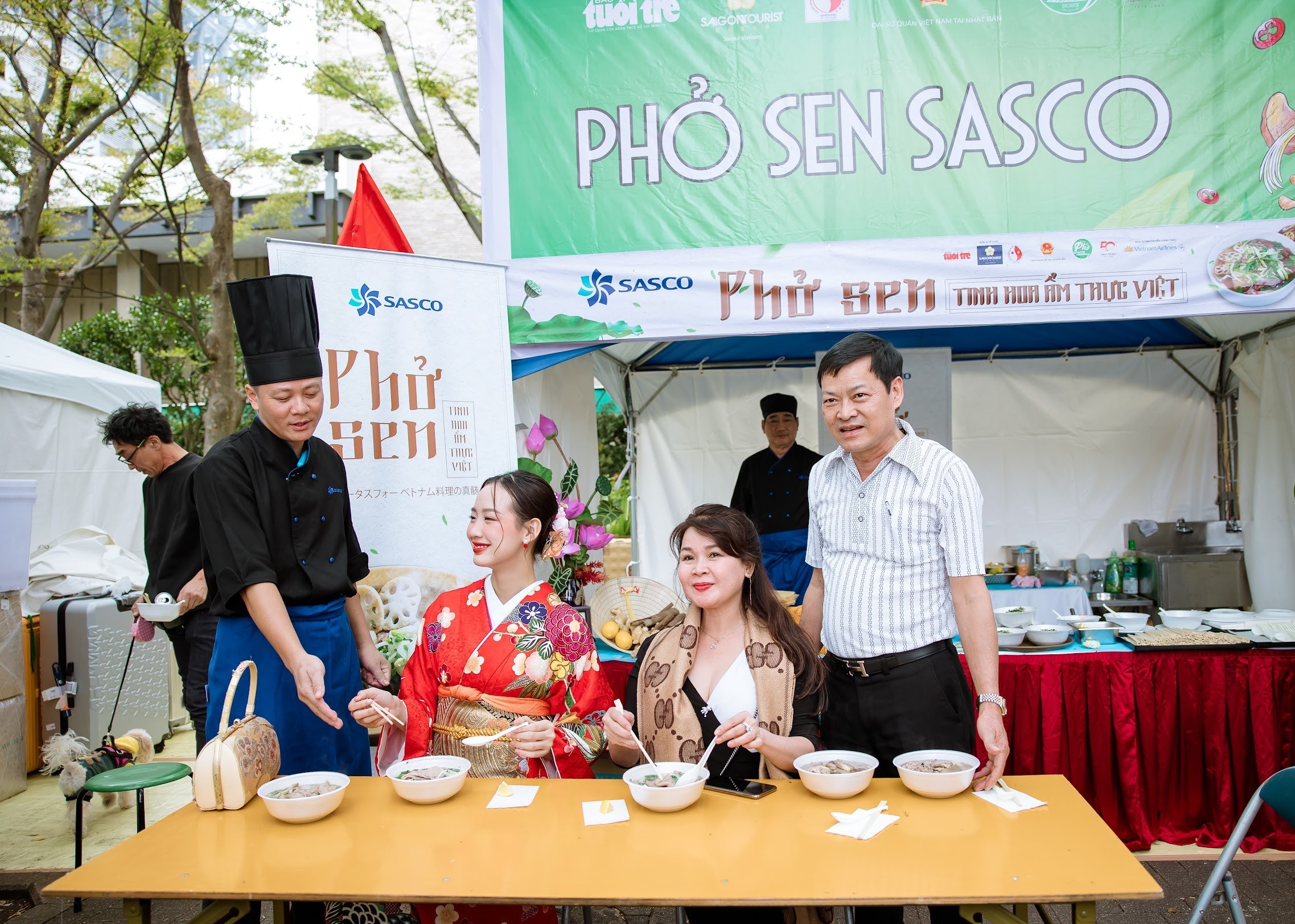 02 hh bao ngoc viet nam pho festival 2023.jpg