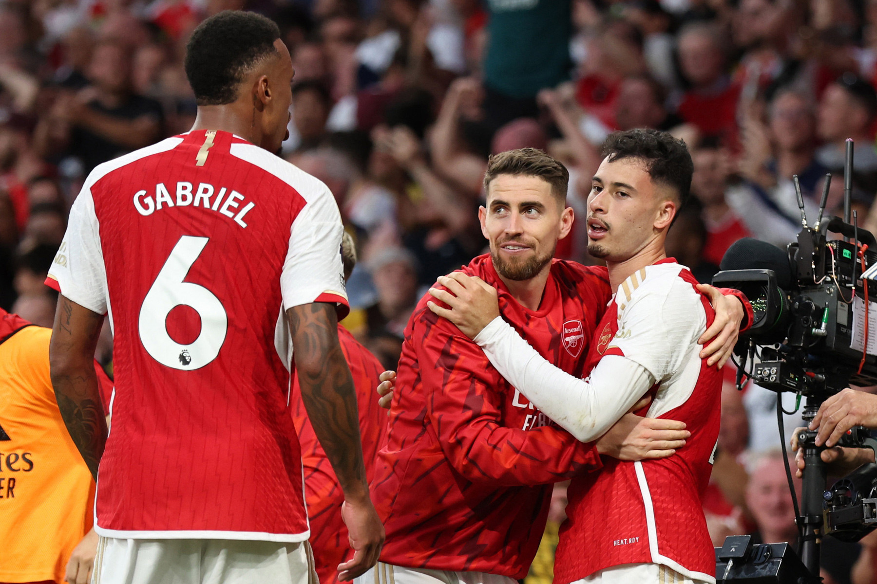 Arsenal thắng Man City 1