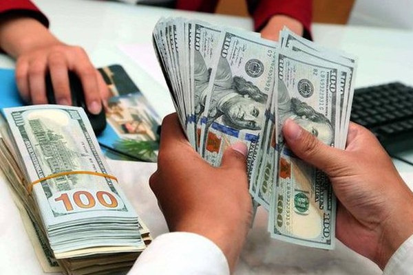 Bản tin kinh tế 9/10: Tìm nhà đầu tư cho SCB; 'ông lớn' tăng vay vốn nước ngoài