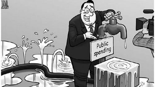 cong tu rach roi va tiet kiem 4 doi sep tay van 1 bo ban ghe.jpg