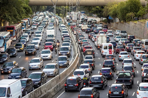 Hạn chế xe giờ cao điểm, ‘bí kíp’ chống tắc đường ở nhiều đô thị thế giới