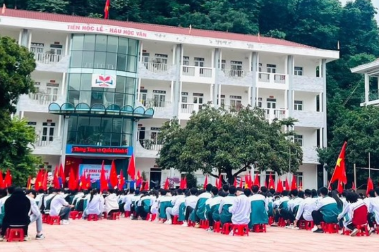 Hòa Bình đẩy mạnh tuyên truyền tác hại của thuốc lá trong trường học