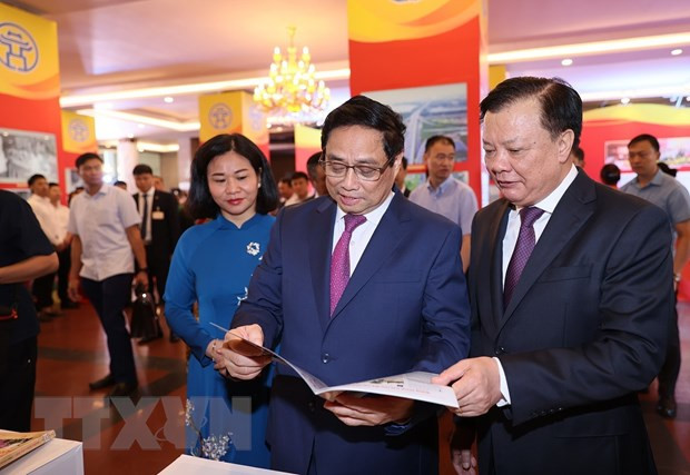 Thu tuong: Phat huy manh me truyen thong Ha Noi guong mau cho ca nuoc hinh anh 2