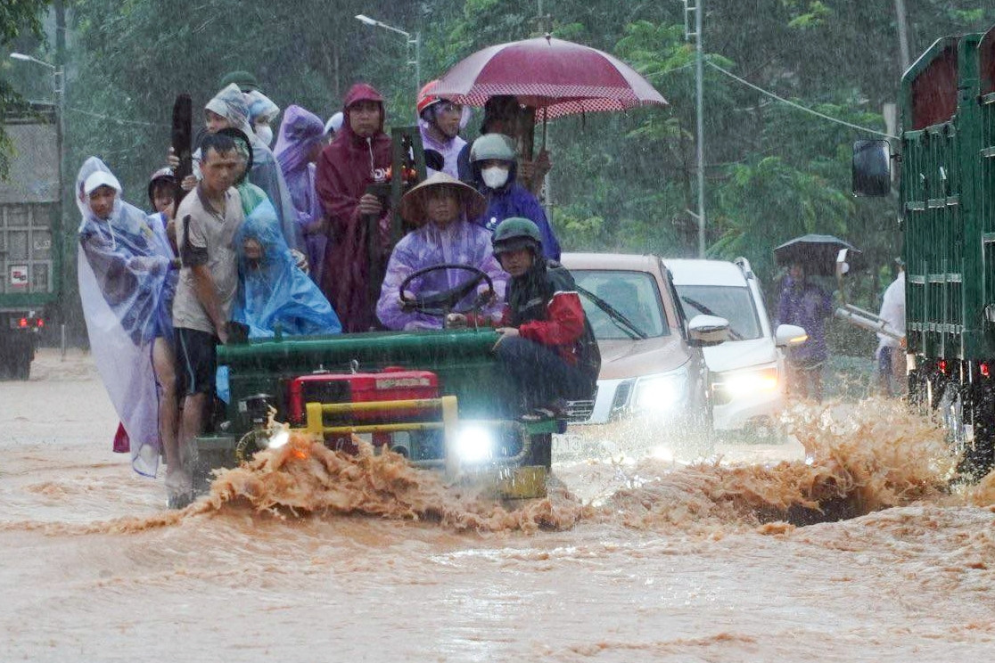 Dự báo thời tiết 1/11/2023: Miền Bắc nắng nhẹ, vùng mưa lớn Trung Bộ dịch chuyển