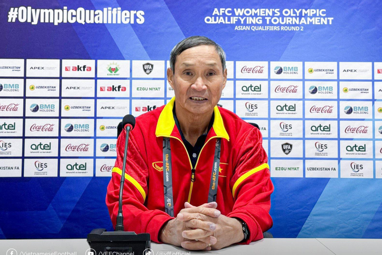 HLV Mai Đức Chung: Thua Nhật Bản 0-2 là thành công