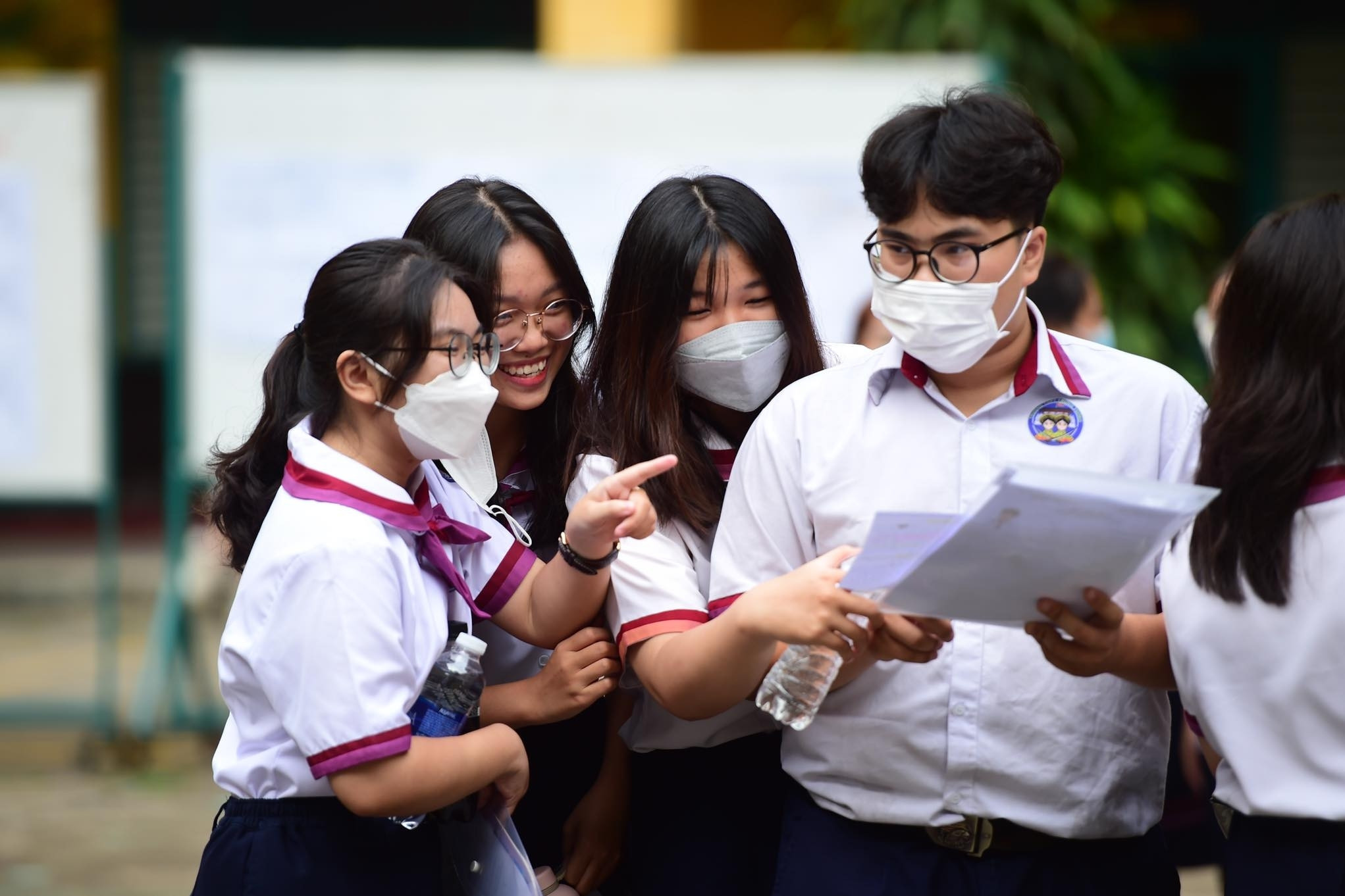 Nhiều học sinh đạt điểm ngữ pháp cao nhưng không nói được tiếng Anh