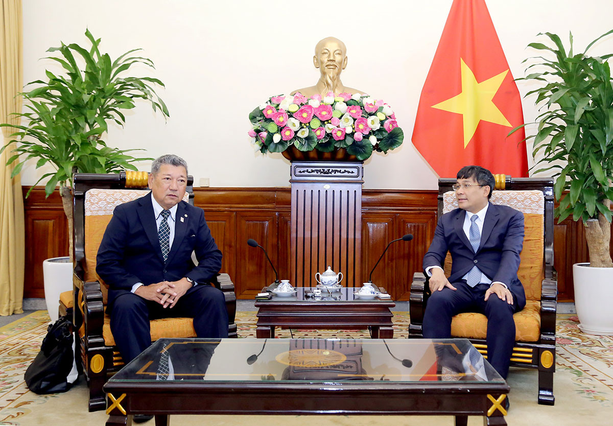 nhat ban.jpg