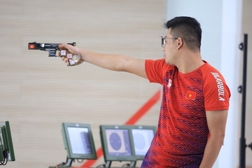 Vietnam wins two first golds at Southeast Asian shooting tournament