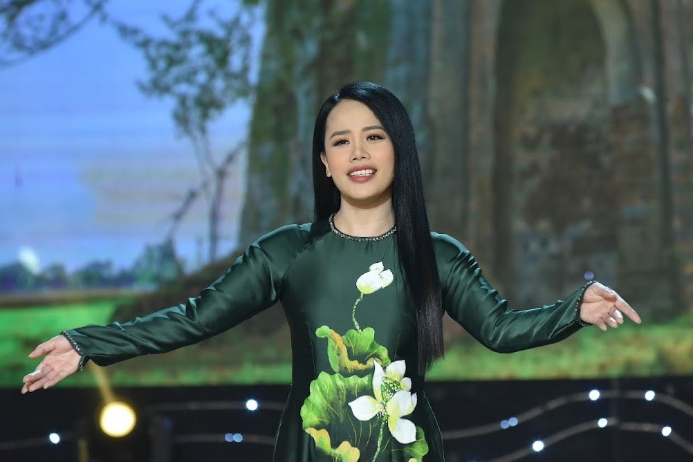 Cao Phương Thuỷ muốn định danh tên mình ở dân ca Ví, Giặm