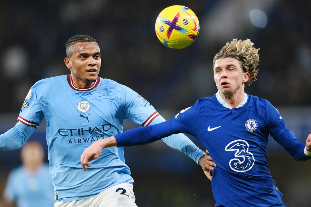 Chelsea vs Man City: Nhà vô địch ra oai
