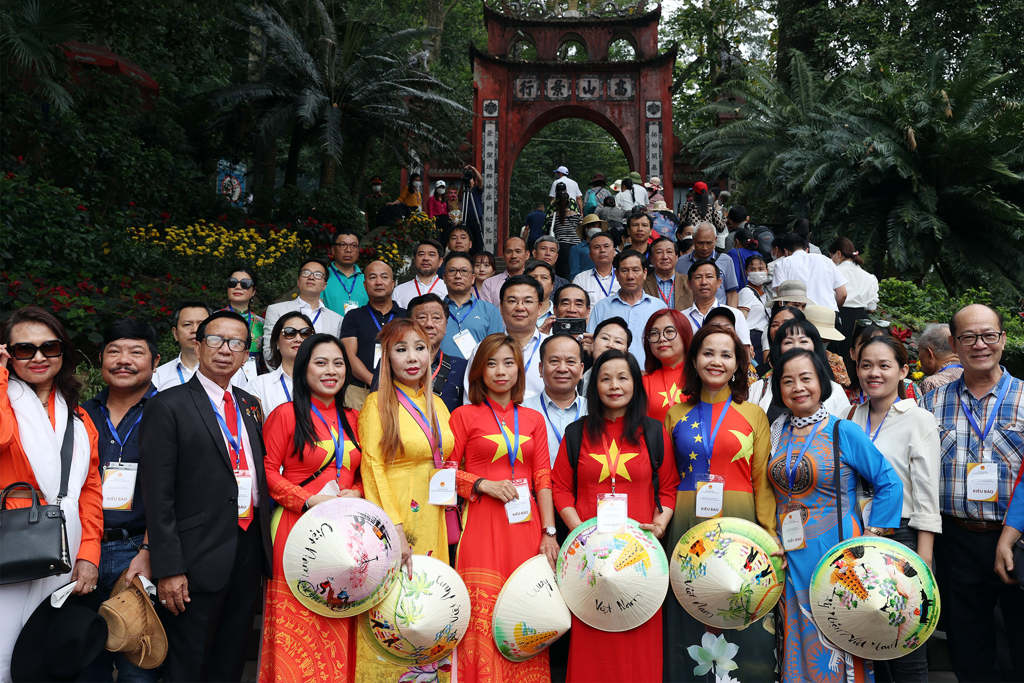 Phát huy nguồn lực của người Việt ở nước ngoài phục vụ phát triển đất nước trong tình hình mới